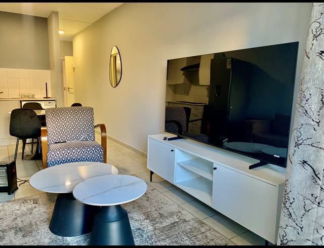 1 BEDROOM APARTMENT TO LET IN PARKLANDS